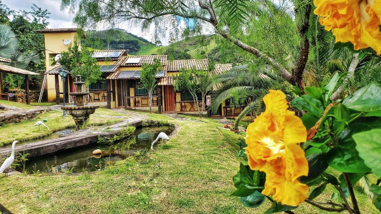 Pousada & Parada Olhos D'Agua Oliveira Fortes 外观 照片