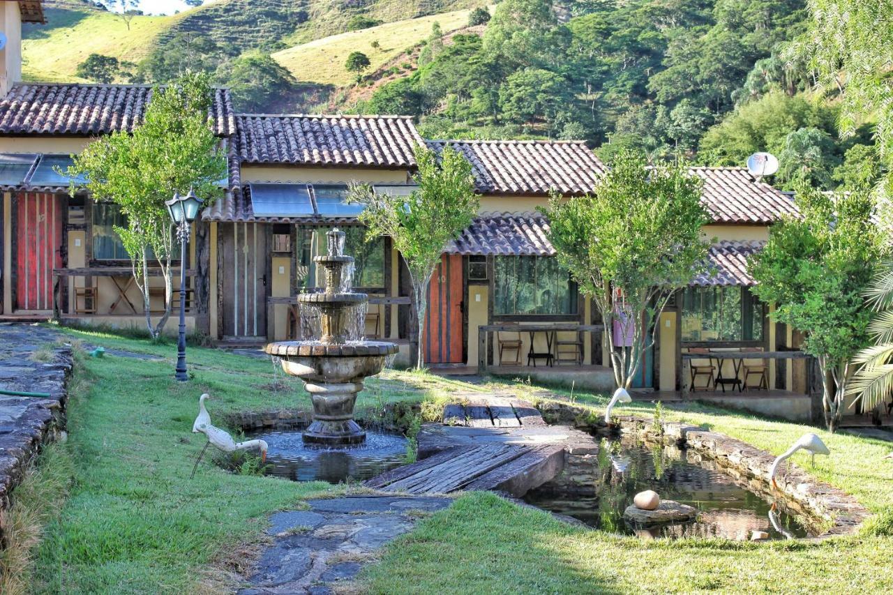 Pousada & Parada Olhos D'Agua Oliveira Fortes 外观 照片